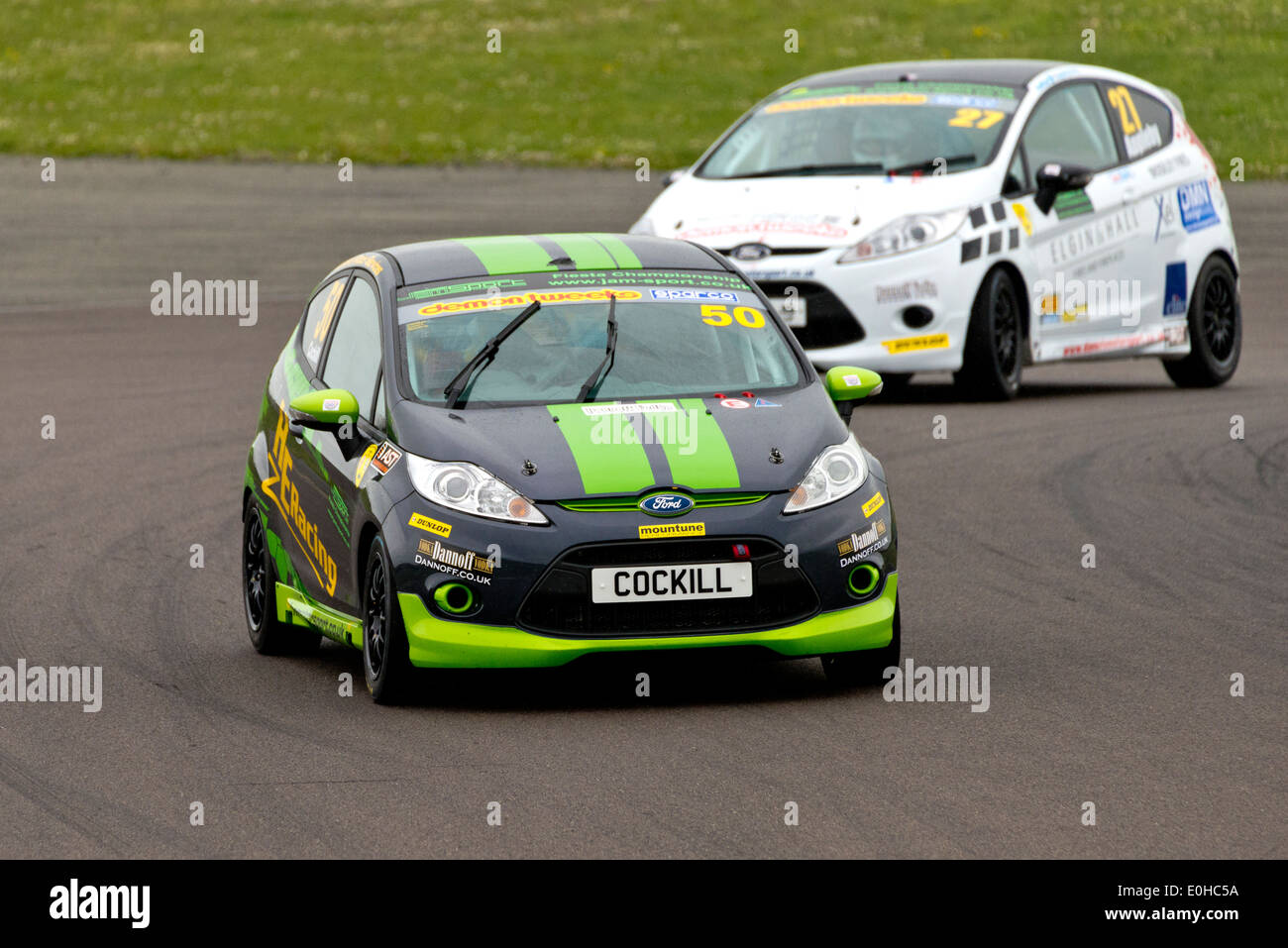 Racing Ty Croes Anglesey North Wales UK angleseycircuit vetture speep via guida ford racing Foto Stock