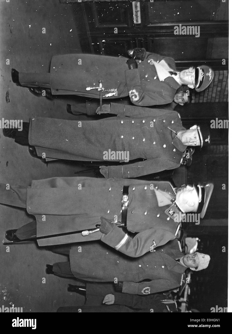 Si tratta di un'immagine storica di un evento di stato a Berlino durante la seconda guerra mondiale, che mostra il coinvolgimento di personaggi come Josef Terboven e Vidkun Quisling nell'occupazione nazista della Norvegia. Foto Stock