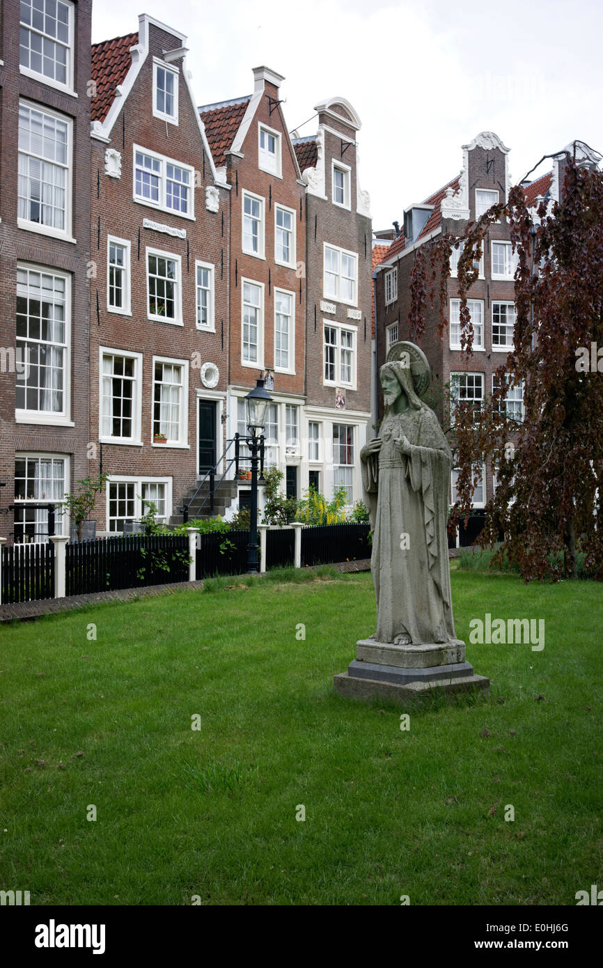 Begijnhof cortile ad Amsterdam, in Olanda. Foto Stock