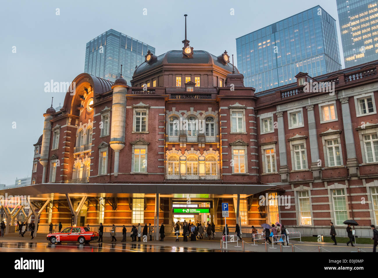 La stazione di Tokyo, Marunouchi uscire Foto Stock