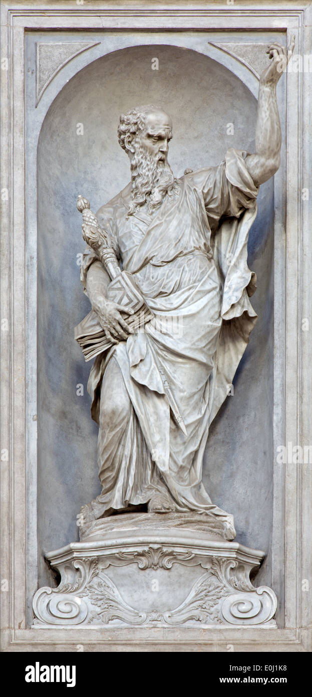 Venezia - Statua di San Paolo (1738 - 1755) dalla chiesa di Santa Maria del Rosario (Chiesa dei Gesuati Foto Stock