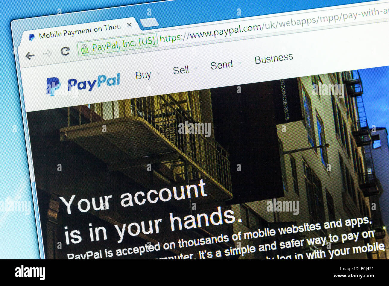 Primo piano di Paypal pagina web dopo la società del rebranding in 2014, visto in Google Chrome browser sul monitor di un PC. Foto Stock