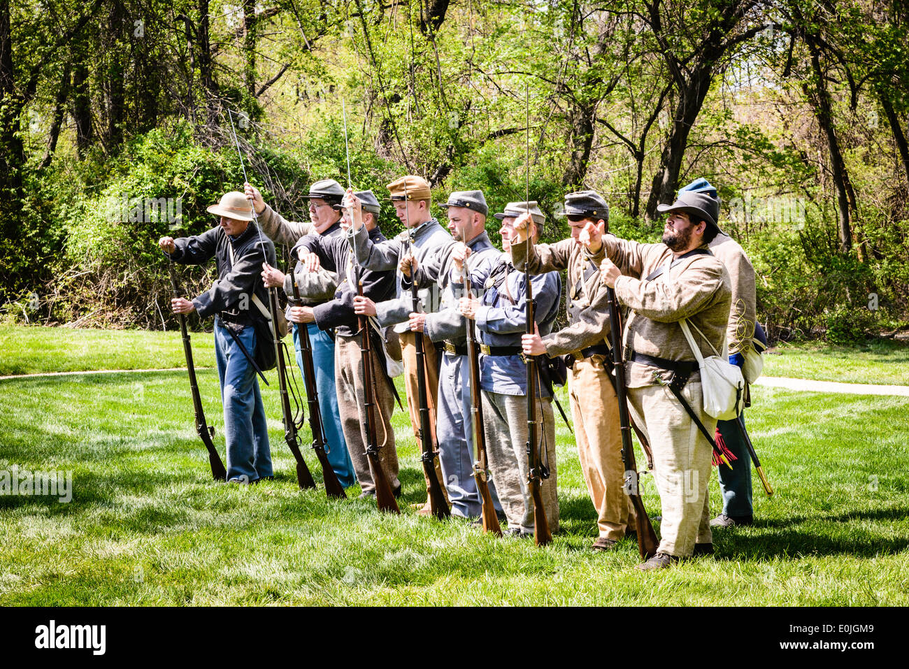 Xvii Virginia fanteria fucile confederato, unità di Fairfax Guerra civile giorno, Storico Blenheim, 3610 Vecchio Lee autostrada, Fairfax, Virginia Foto Stock