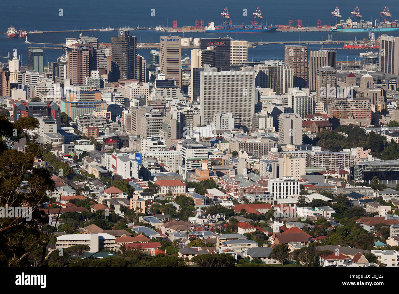 Cape Town Central Business District skyline visto da Lions Head, Western Cape, Sud Africa Foto Stock