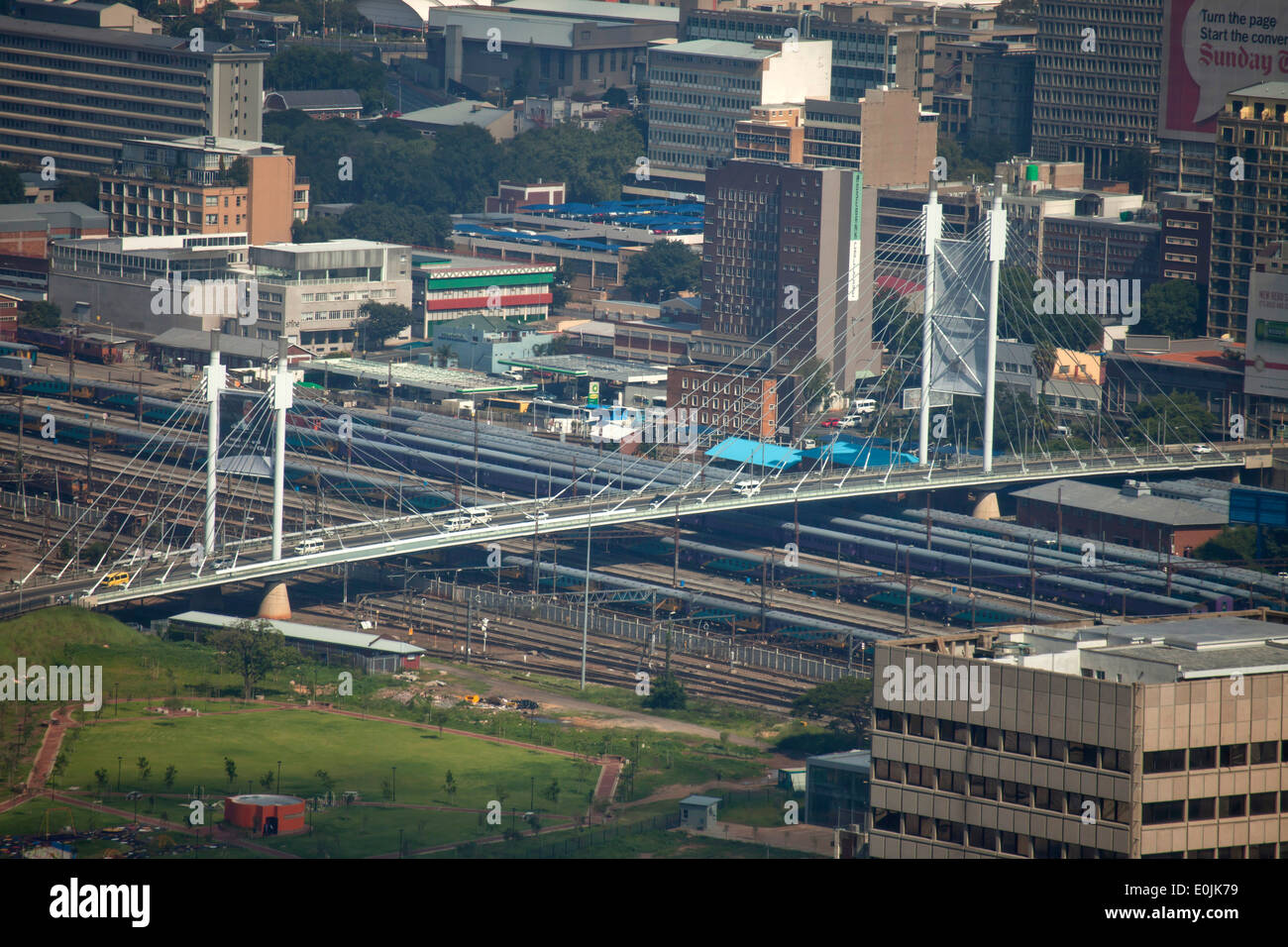 Nelson Mandela Bridge a Johannesburg Gauteng, Sud Africa e Africa Foto Stock