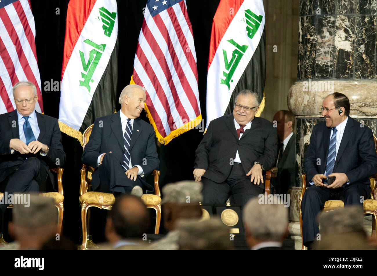 Dal 1 dicembre 2011, segna l'Iraq per giornata di impegno. La cerimonia ha ospitato da parte del governo iracheno di Al Faw Palace, a Baghdad, Iraq, w Foto Stock