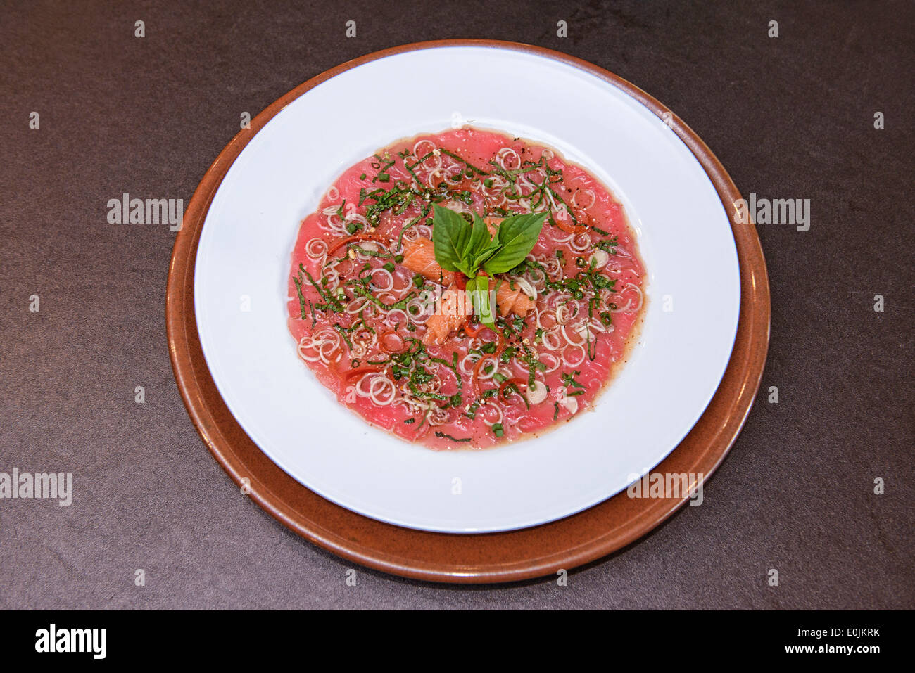 Ahi tonno e carpaccio di salmone, Bangkok, Thailandia Foto Stock