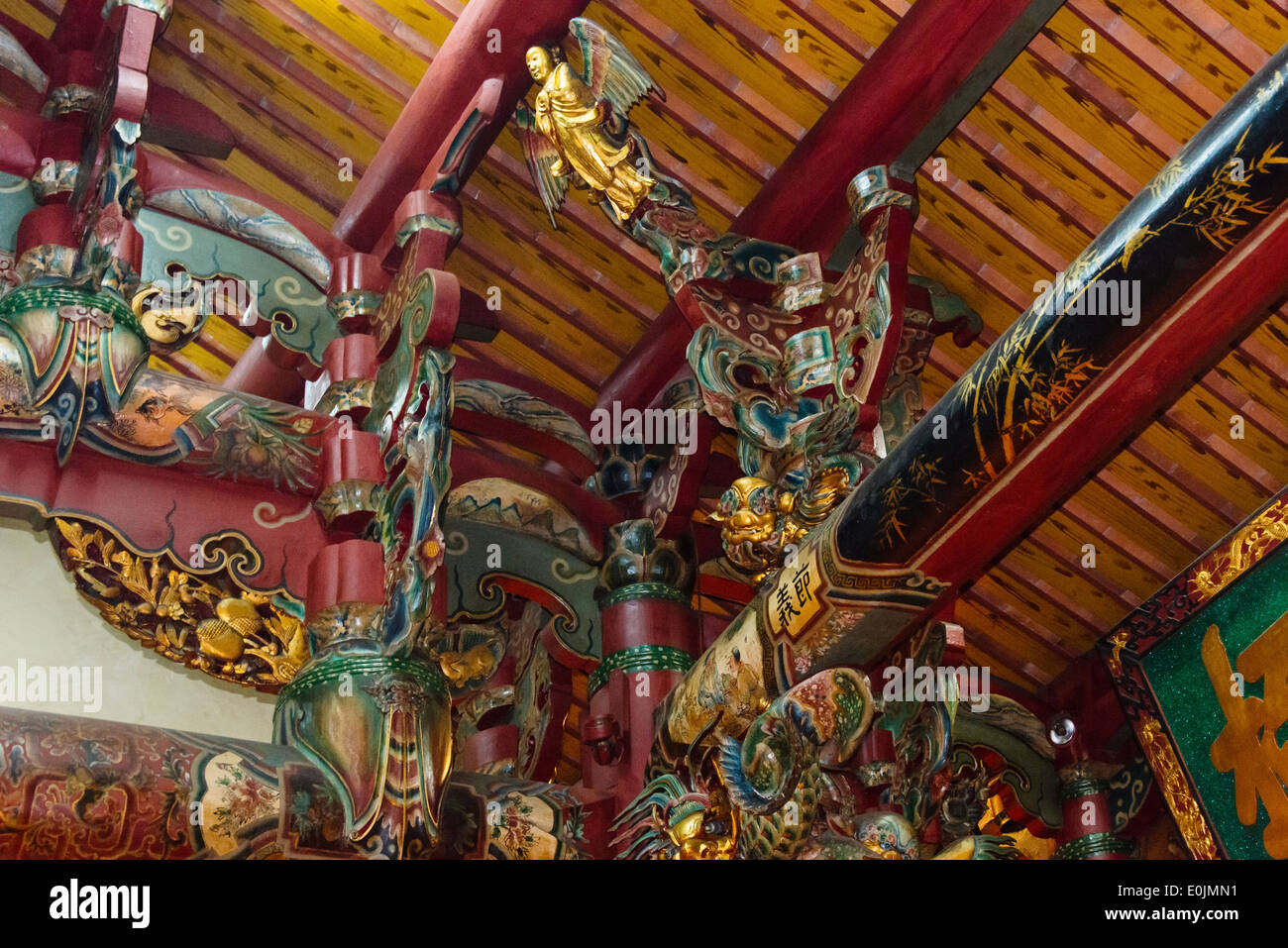 Dettagli architettonici in Guan Di tempio, Hsinchu, Taiwan Foto Stock