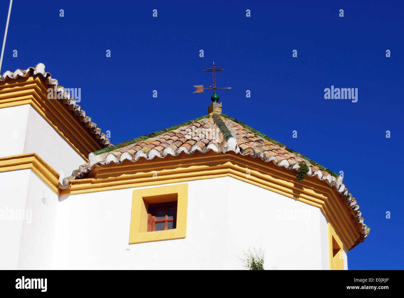 In alto di maria santisima de la Candelaria chiesa, colmenar, Andalusia, Spagna, Europa occidentale. Foto Stock