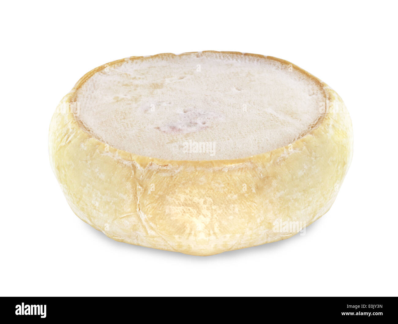 Reblochon formaggio isolato su sfondo bianco Foto Stock