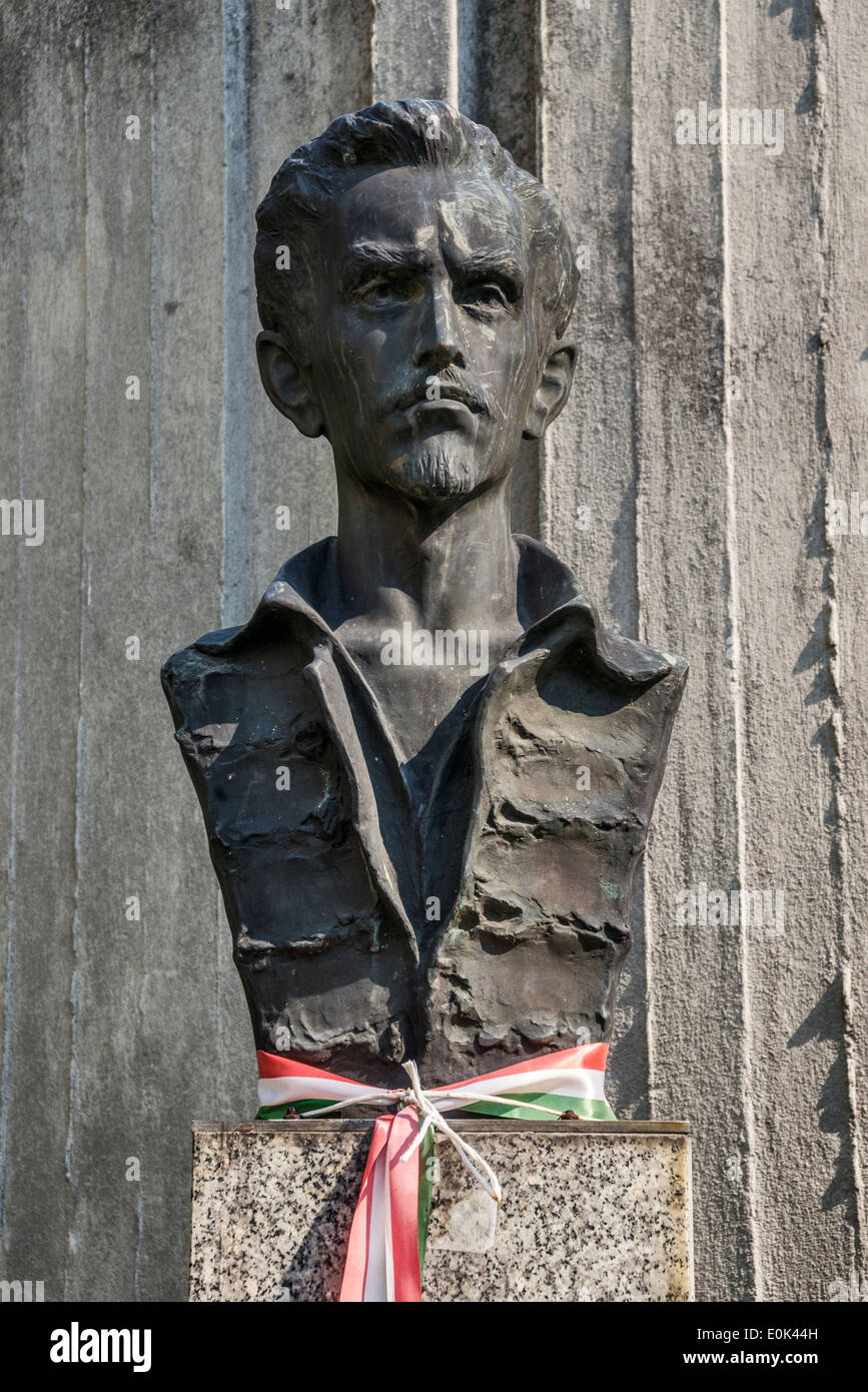 Eroe ungherese Sandor Petofi busto a Tarnow, Malopolska aka Piccola Polonia regione, Polonia Foto Stock