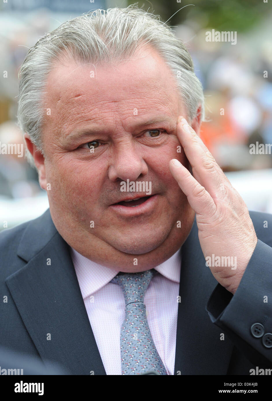 PETER CHAPPLE-HYAM GARA allenatore di cavalli IPPODROMO DI YORK YORK INGHILTERRA 15 Maggio 2014 Foto Stock