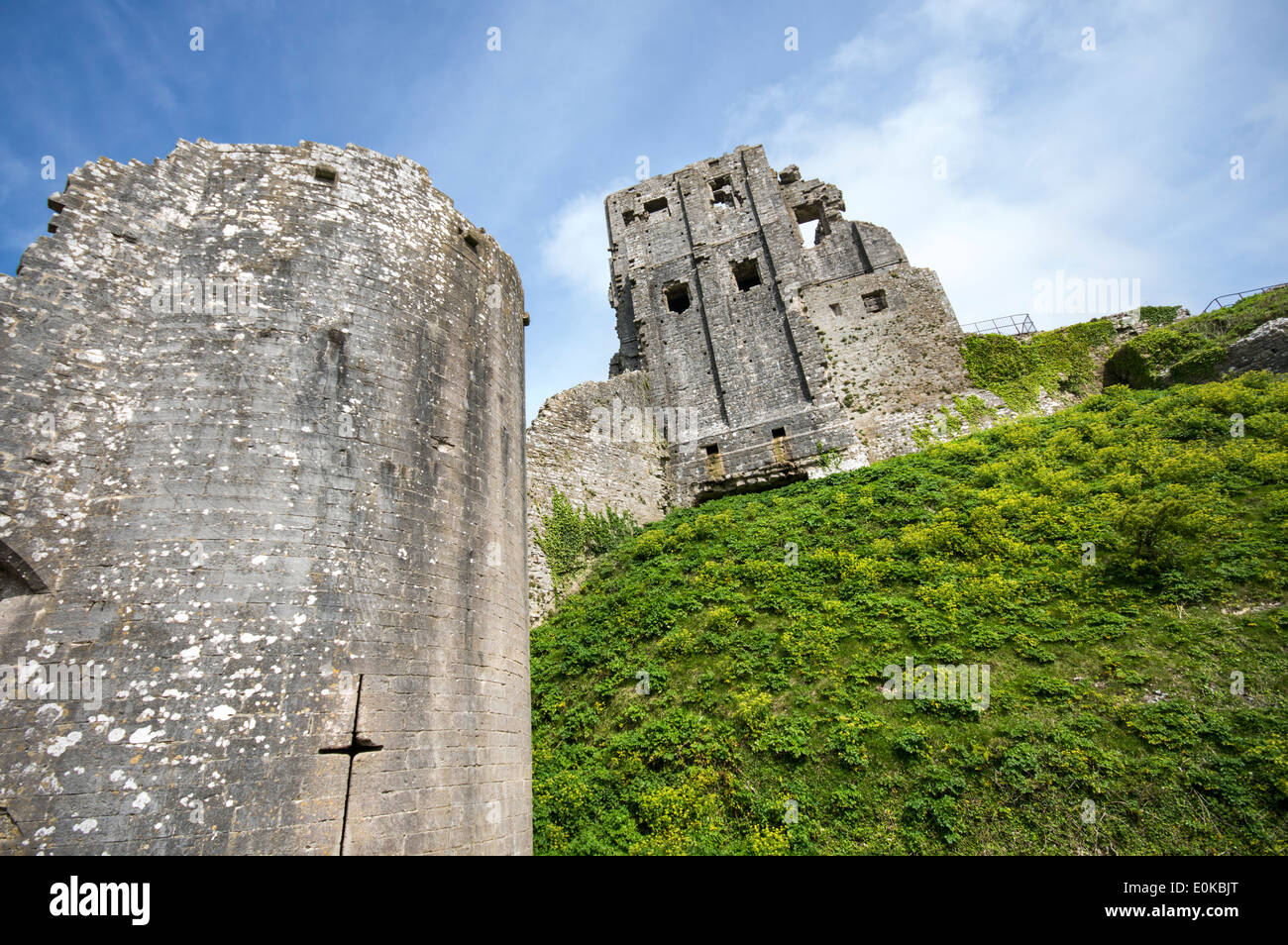 Le rovine di Corfe Castle, Dorset, England, Regno Unito Foto Stock