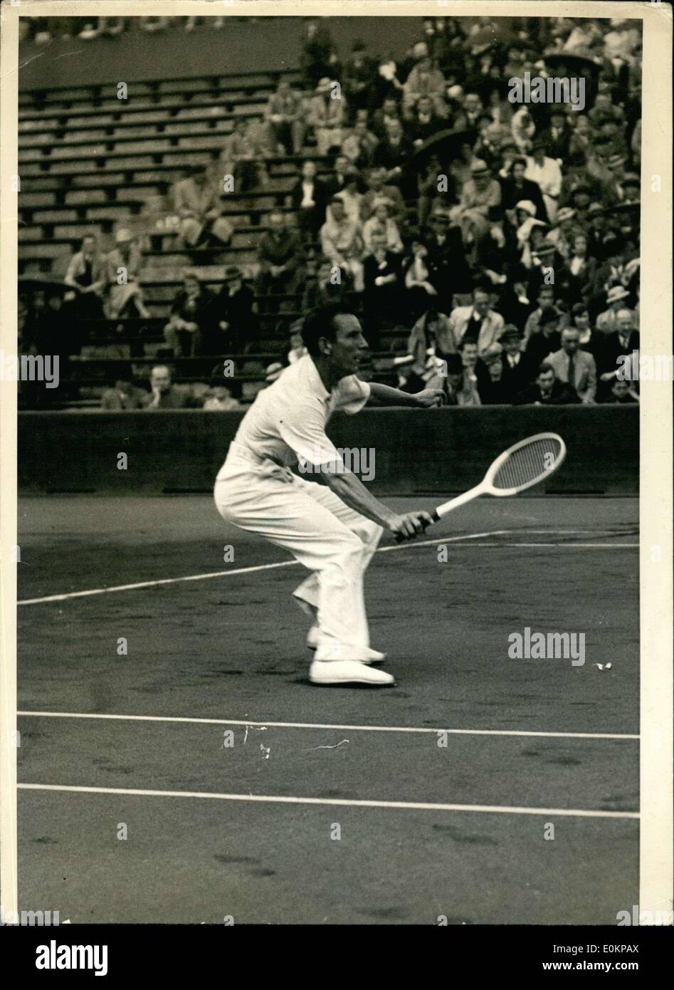 Giugno 02, 1935 - Perry von Cramm gioca Uomini Singoli aperto francese Foto Stock