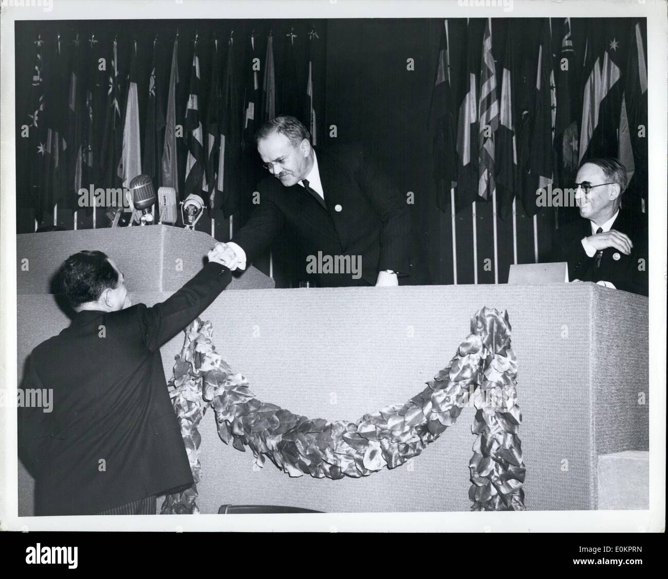 Giugno 06, 1945 - Il Ministro degli esteri sovietico Molotov alla Carta delle Nazioni Unite Conference April 25- in San Francisco. Foto Stock