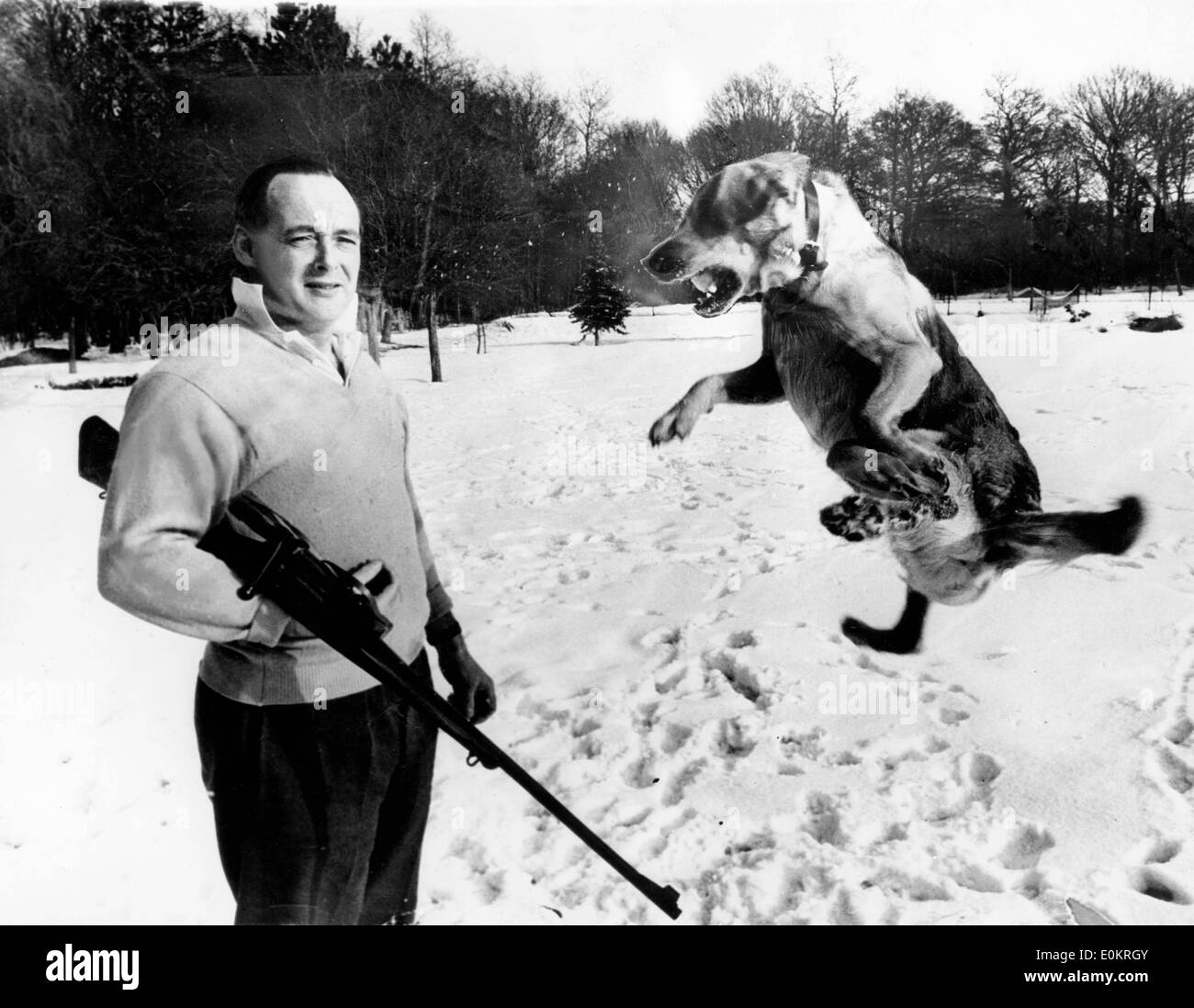 Speed King Donald Campbell con il suo cane Foto Stock