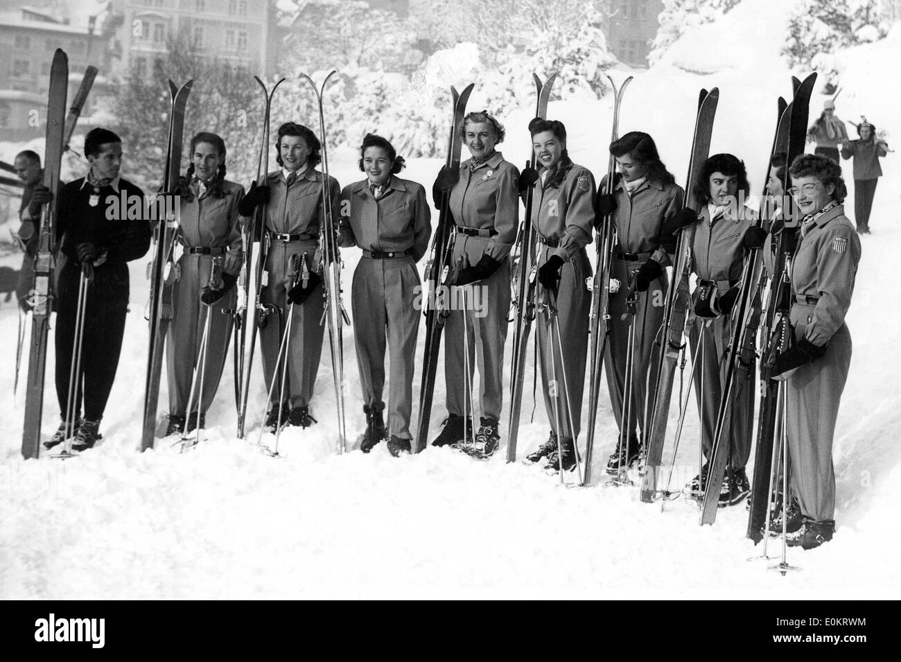 Stati Uniti donna ski team a San Moritz Olimpiadi invernali Foto Stock