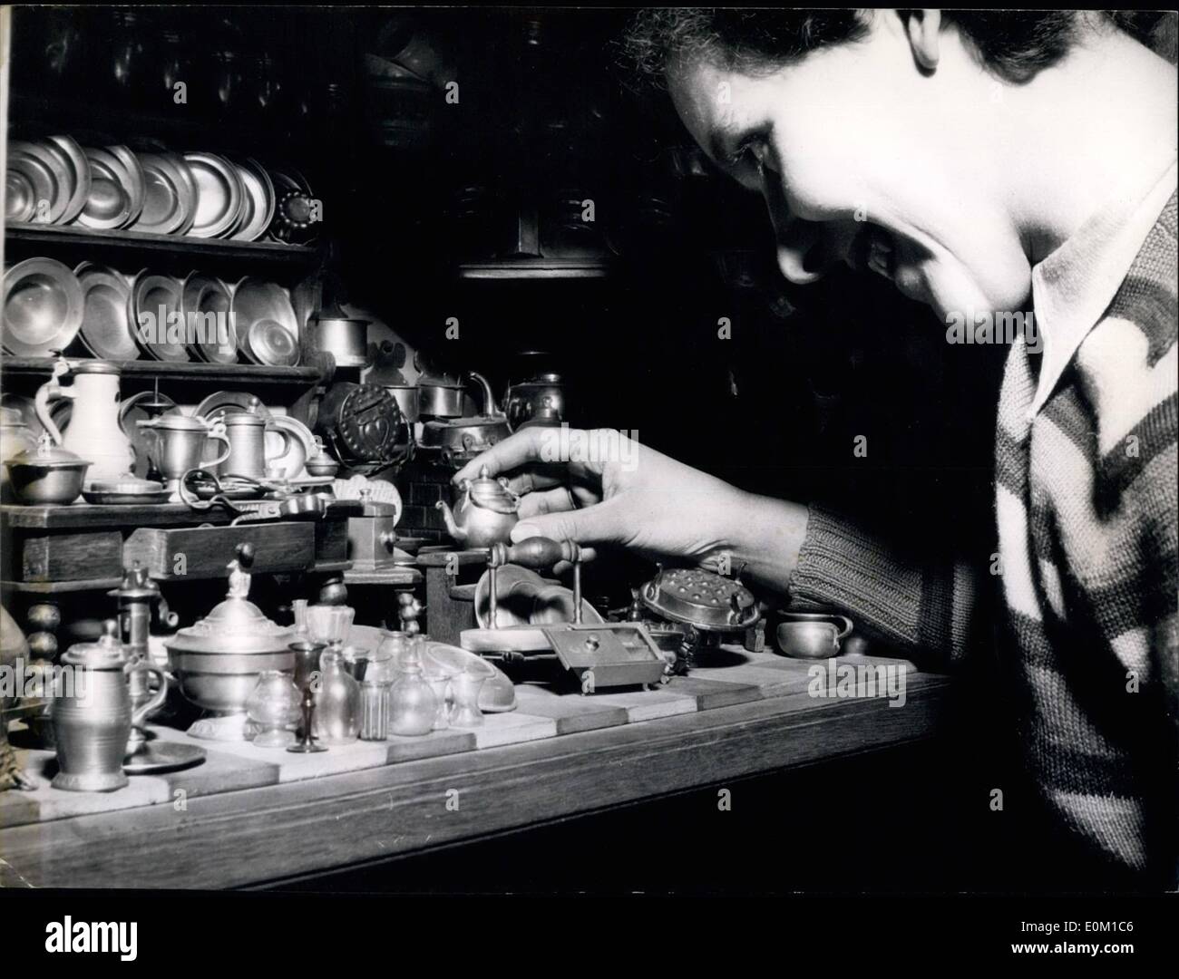 Mar 03, 1953 - Non ci è posto come la casa: e soprattutto per questa piccola cucina i come già oltre duecento anni con il suo Foto Stock