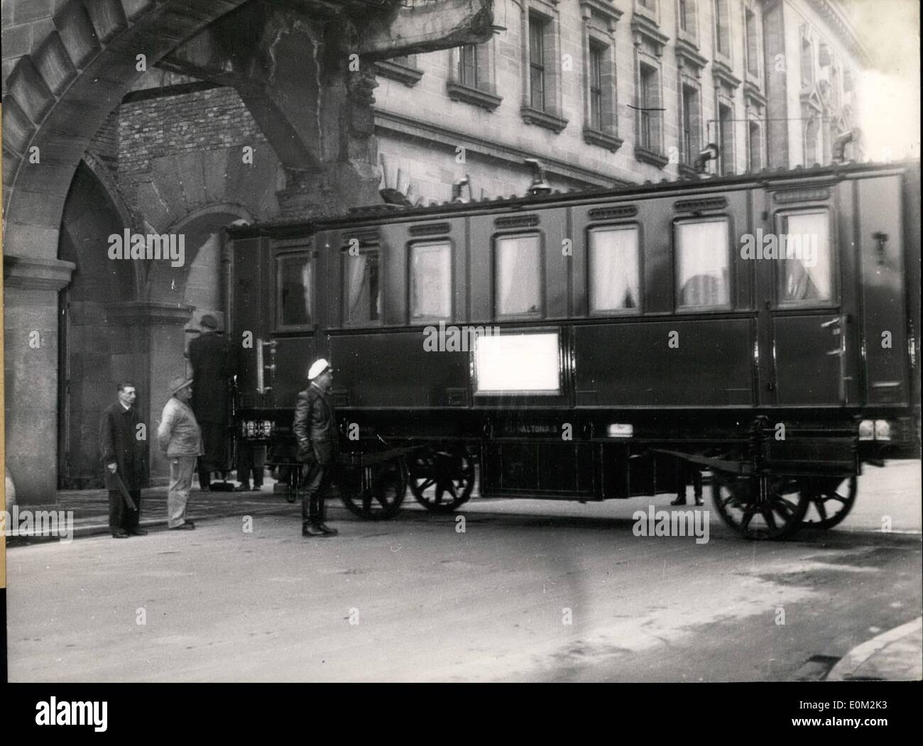 Apr. 04, 1953 - Bismarck Salone del trasporto - non è più una mostra-pezzo per noi con le nostre ferrovie semplificata-locomotive e vetture Foto Stock