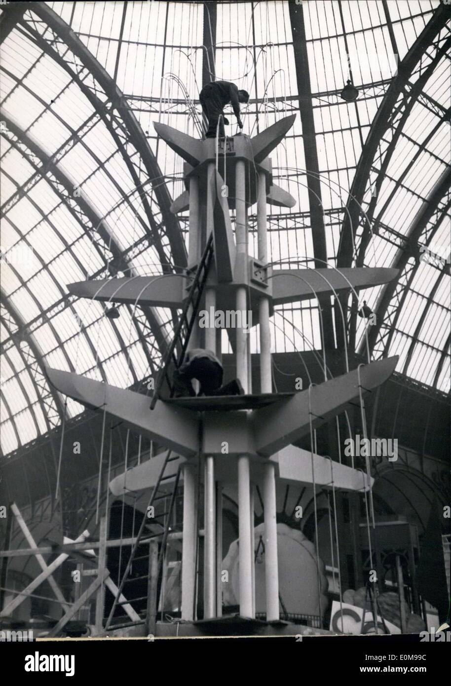 Febbraio 16, 1954 - Arte Scultura visualizzare al salone delle arti a Parigi Foto Stock