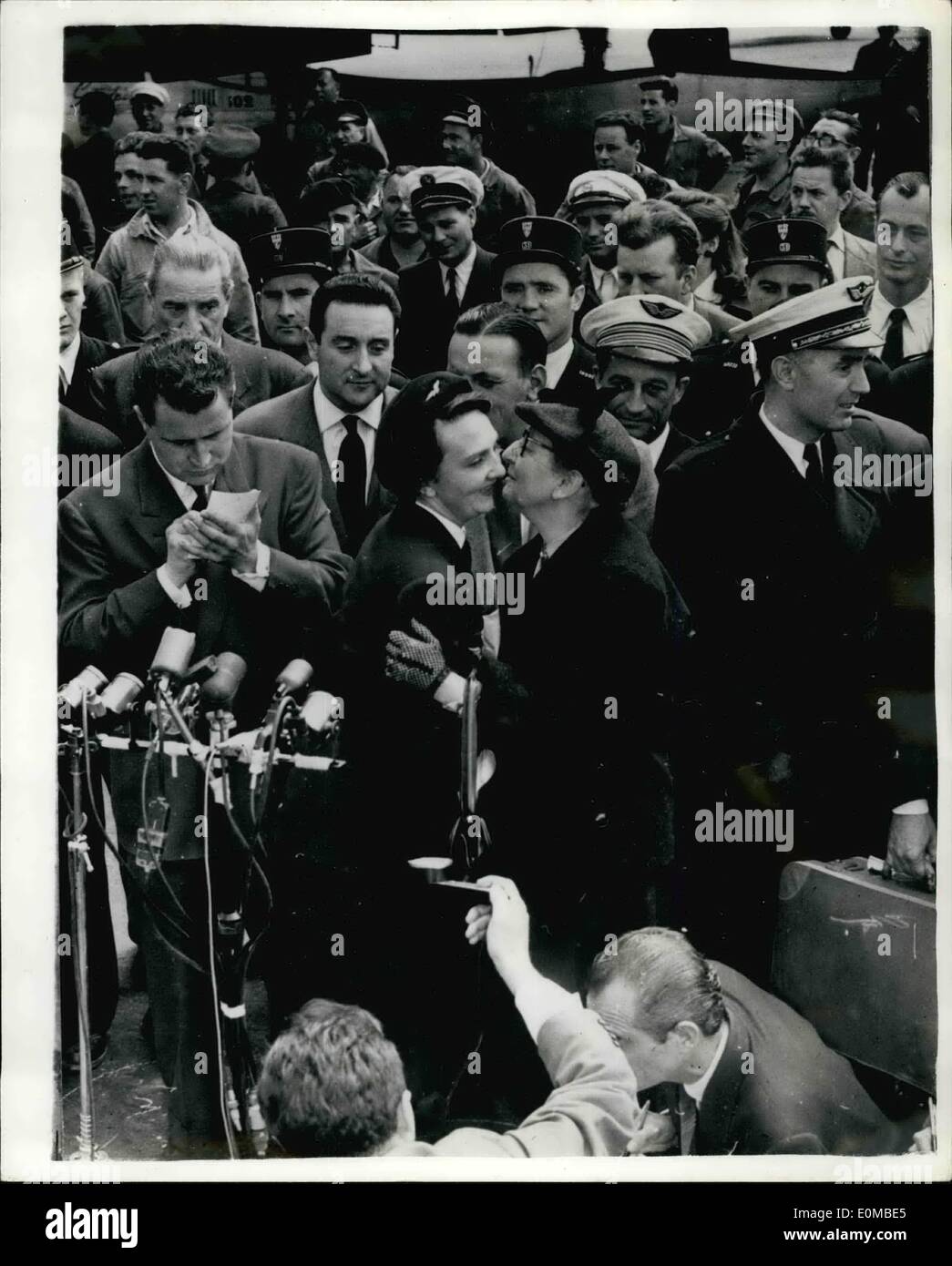 Giugno 06, 1954 - ''Angelo di Dien Bien Phu'' a Parigi: MLLE Genevieve de Galard - Terraube, l'eroina della battaglia di Dien Foto Stock