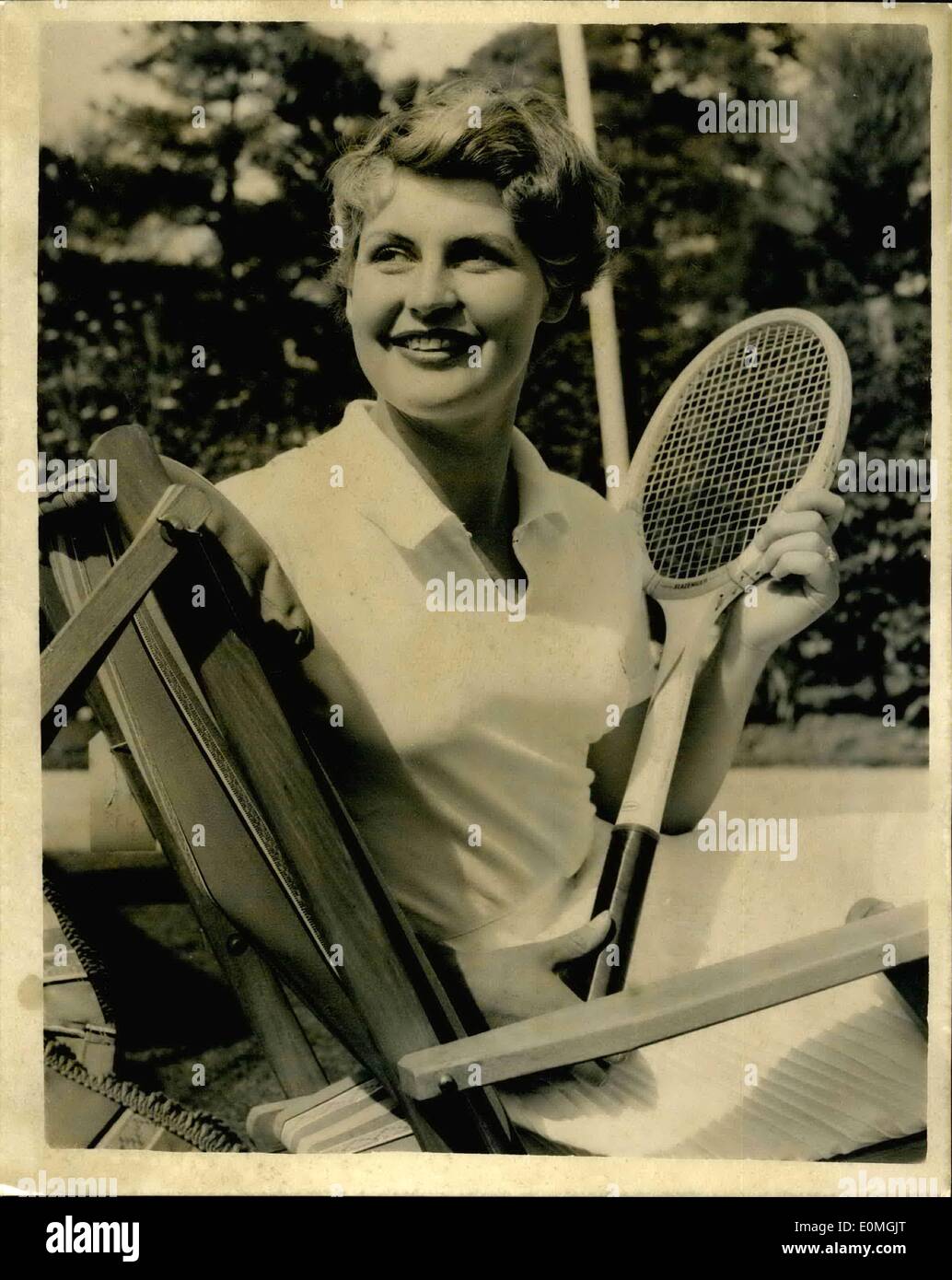 Apr. 04, 1955 - British campi duri Lawn Tennis campionati: British campi duri Lawn Tennis Championships è iniziato oggi a Foto Stock