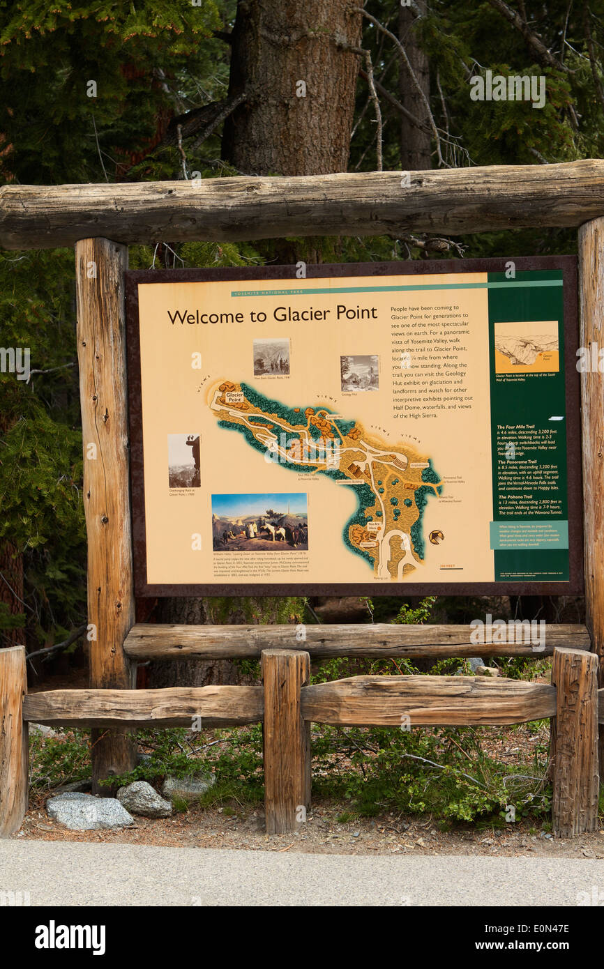Informazioni e segnavia presso il Glacier Point Yosemite National Park Foto Stock