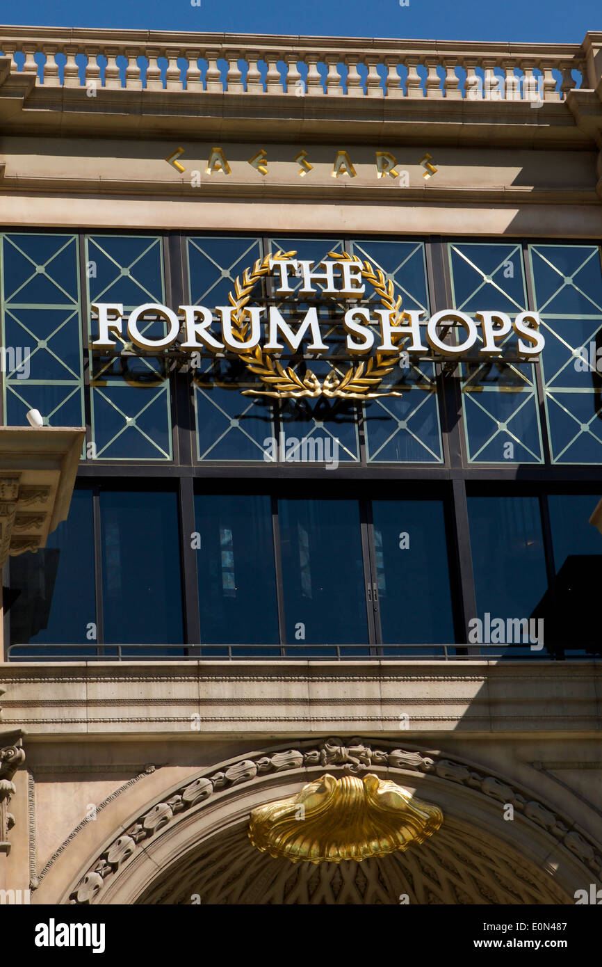 La parte anteriore del Forum shops ingresso al Caesars Palace a Las Vegas Nevada Foto Stock