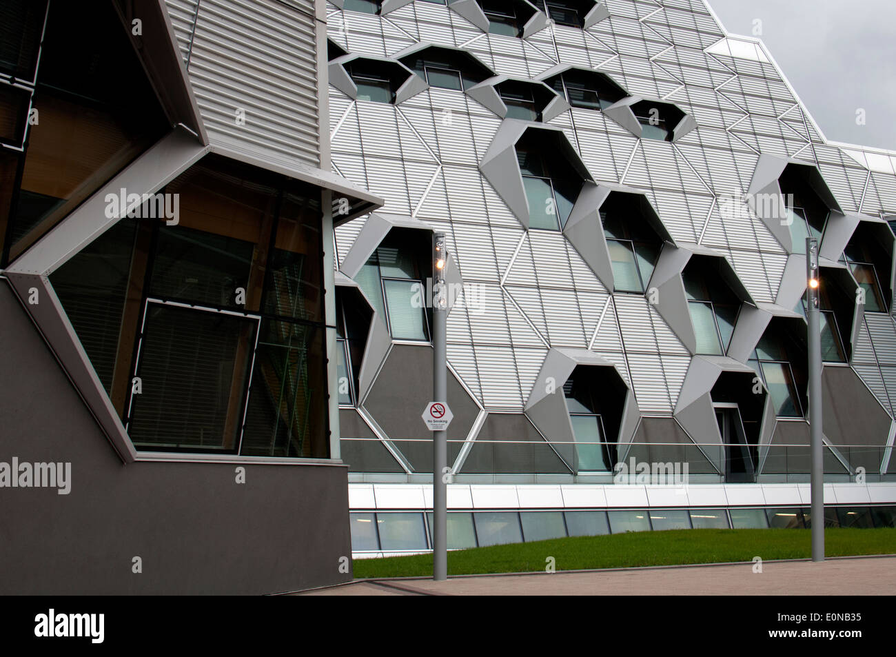 Facoltà di Ingegneria e Informatica edificio, Università di Coventry, Regno Unito Foto Stock