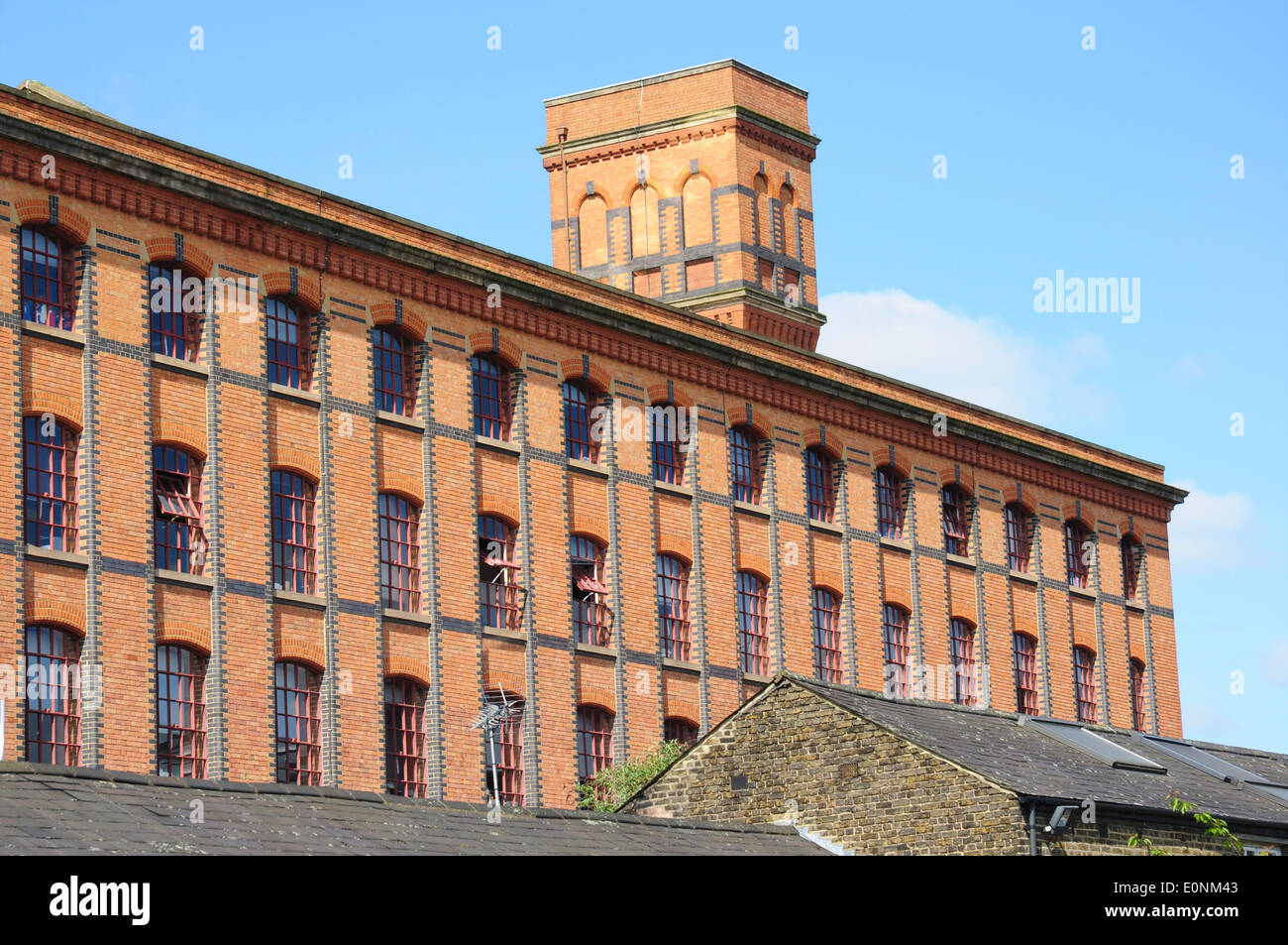 Vecchio edificio industriale, Camden Lock, London, England, Regno Unito Foto Stock