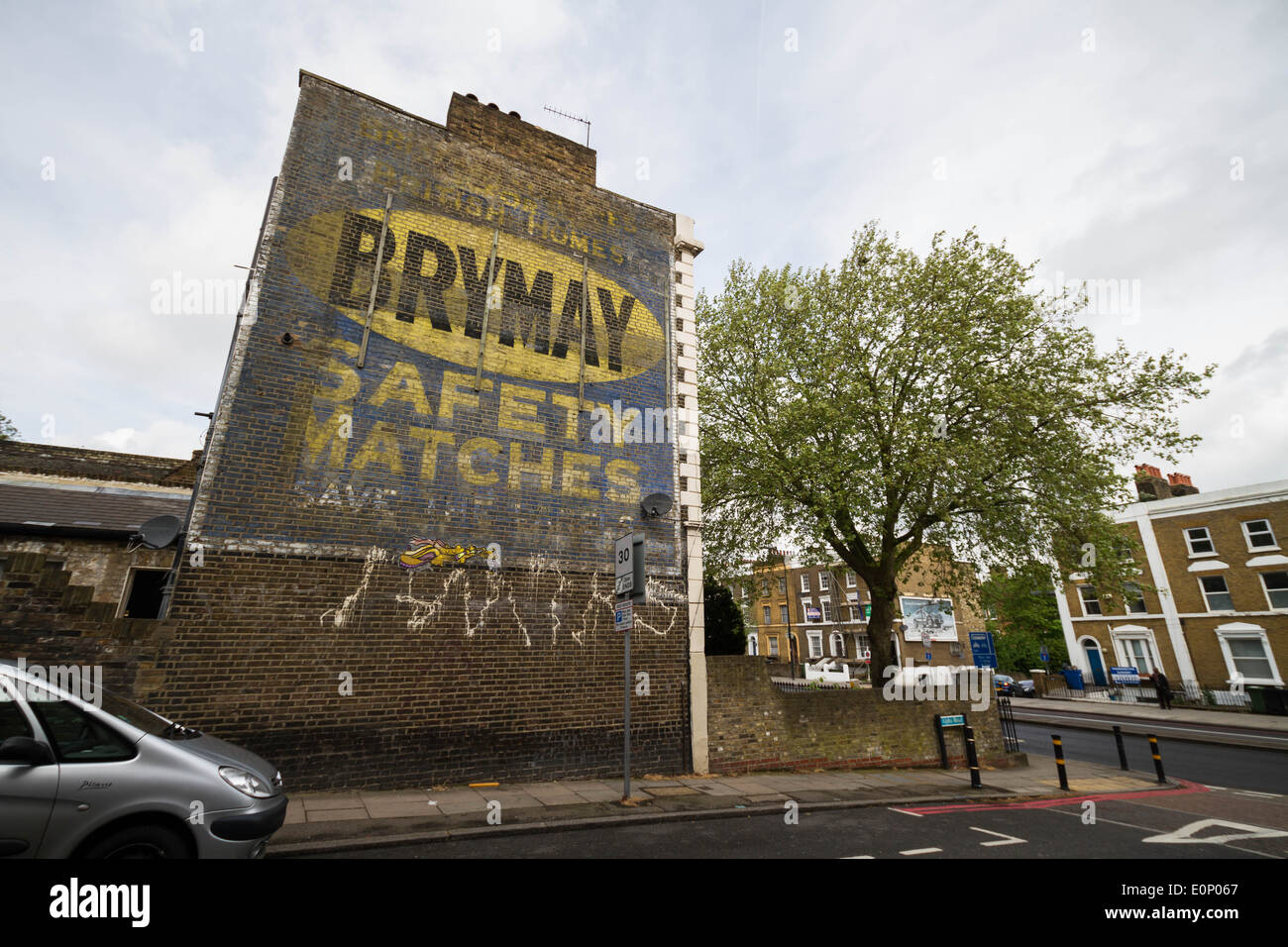 Bryant & maggio 'Brymay' fiammiferi di sicurezza vintage inserzione nel sud est di Londra. Foto Stock