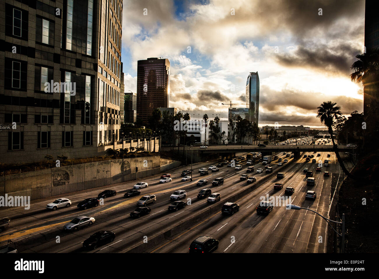 Il traffico nel centro cittadino di Los Angeles Foto Stock