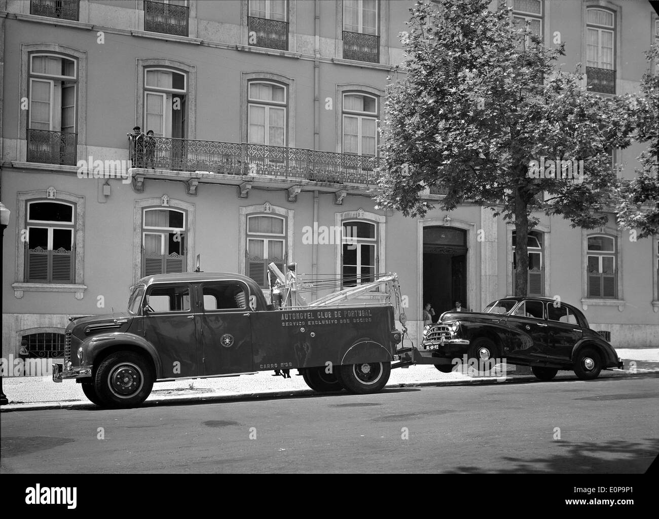 L'Automóvel Clube de Portugal (ACP) è un'importante istituzione portoghese dedicata alla promozione delle attività automobilistiche e al miglioramento della sicurezza stradale. Offre servizi e organizza eventi legati alle automobili e agli sport motoristici. Foto Stock