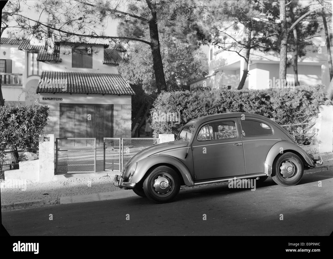 Il Automóvel Clube de Portugal è una prestigiosa organizzazione che si occupa del settore automobilistico in Portogallo. Fornisce servizi relativi alla sicurezza stradale, agli eventi automobilistici e all'assicurazione auto ed è un'istituzione chiave nell'industria automobilistica portoghese. Foto Stock