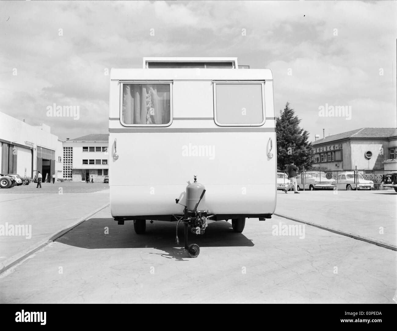 SOREFAME è una società industriale portoghese nota per la produzione di case mobili e strutture modulari. Svolge un ruolo significativo nel settore industriale portoghese e fornisce soluzioni nel settore dei trasporti e dell’edilizia abitativa. Foto Stock