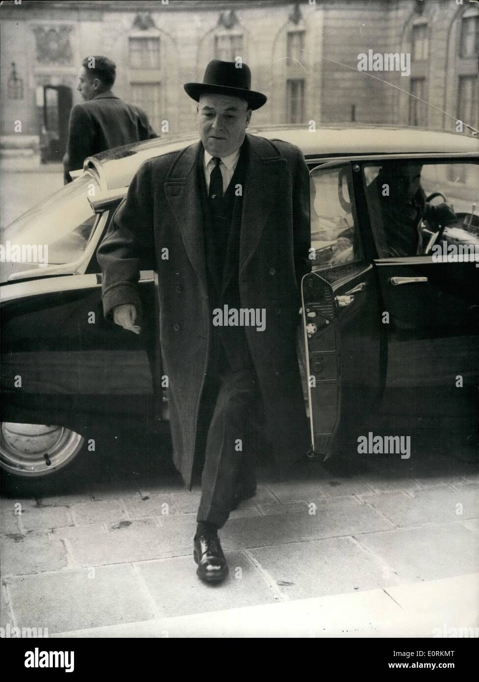 Gen 01, 1960 - Marechal Juin è stato ricevuto oggi dal Presidente De Gaulle: Marechal Juin, il Consigliere militare del governo francese, è stato ricevuto oggi dal Presidente De Gaulle a Palais de L'Elysee. Mostra fotografica di Marechal Juin arrivando a Palais de L'Elysee. Foto Stock