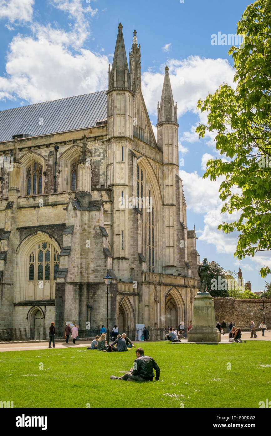 La Cattedrale di Winchester, Hampshire, Inghilterra, Regno Unito Foto Stock