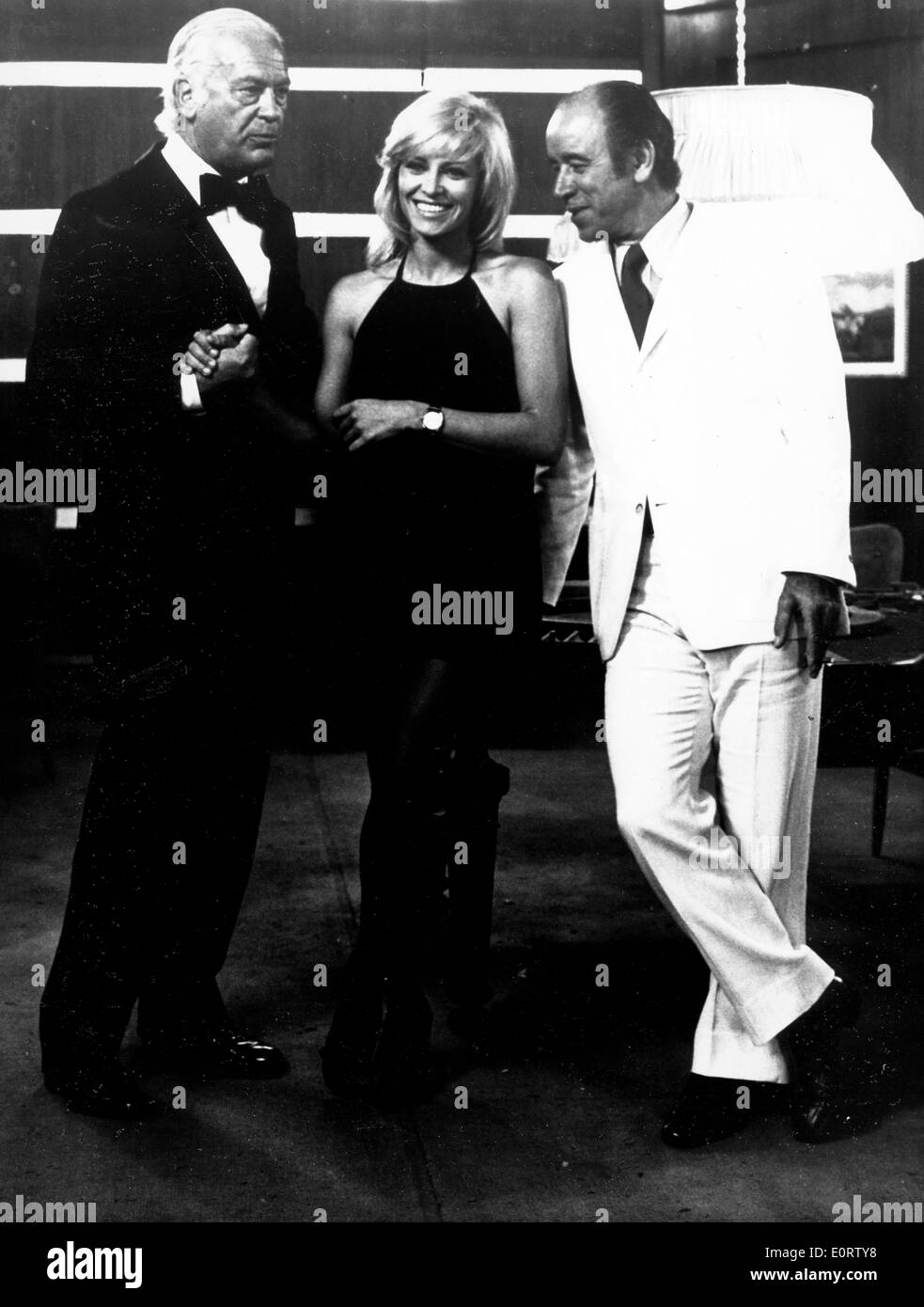 L'attrice Nathalie Delon chat ad una festa Foto Stock