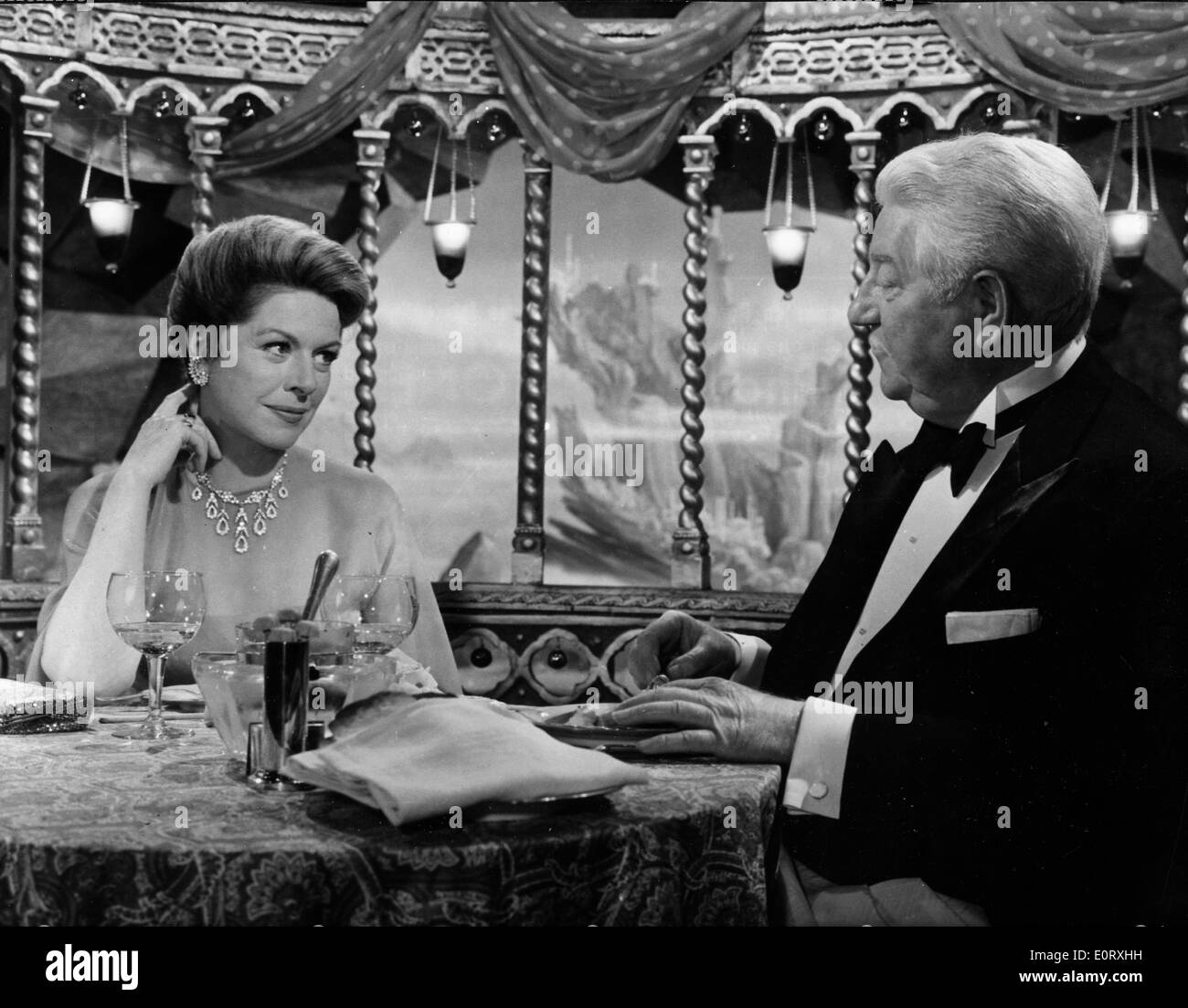 Attori Jean Gabin e Madeleine Robinson in film Foto Stock