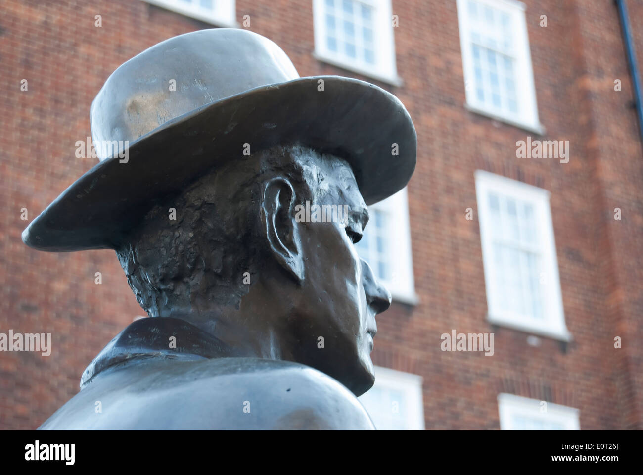 Dettaglio dello scultore Imre Varga della statua del compositore ungherese Bela Bartok, South Kensington, Londra, Inghilterra Foto Stock