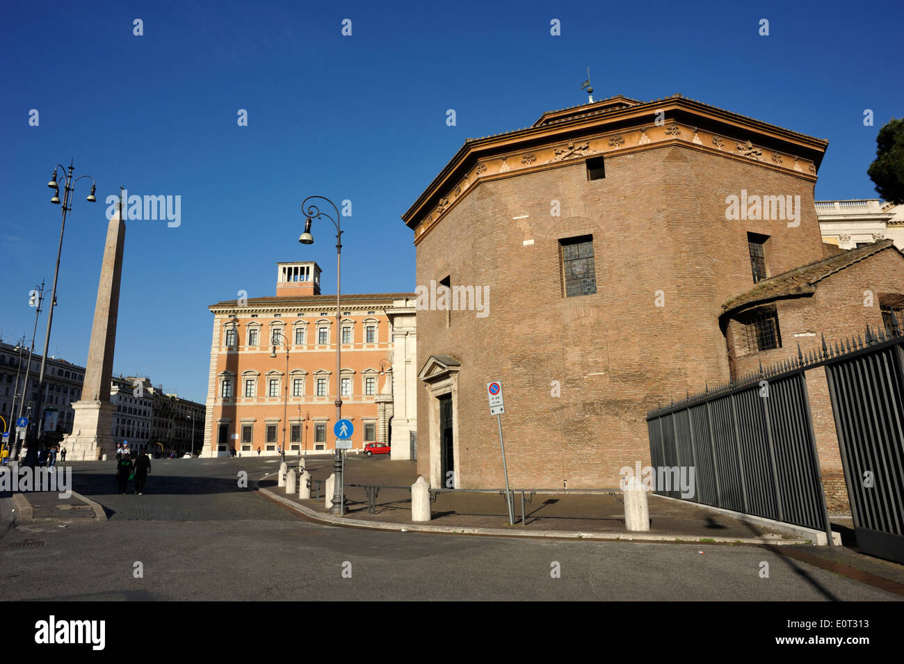 Italia, Roma, San Giovanni in Laterano, Battistero Lateranense, battistero Foto Stock