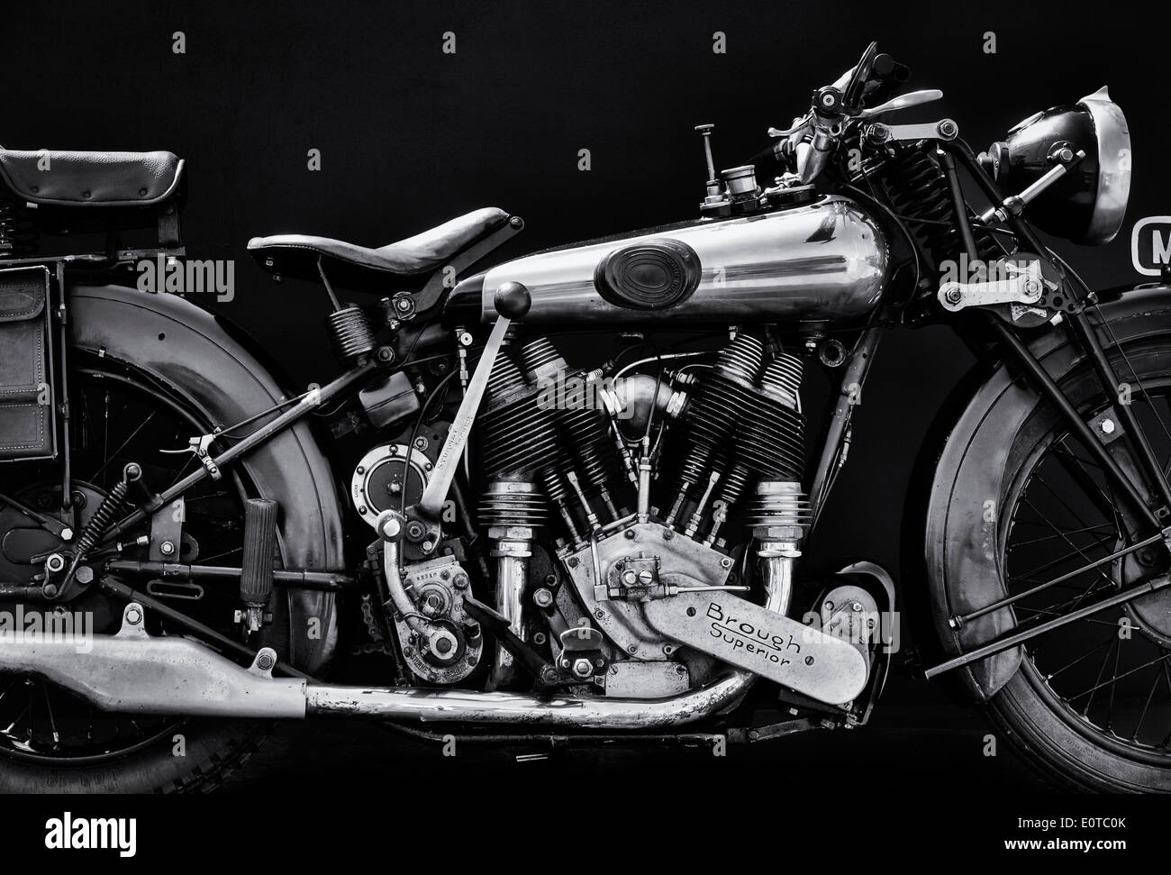 1924 Brough Superior motocicletta. In bianco e nero Foto Stock
