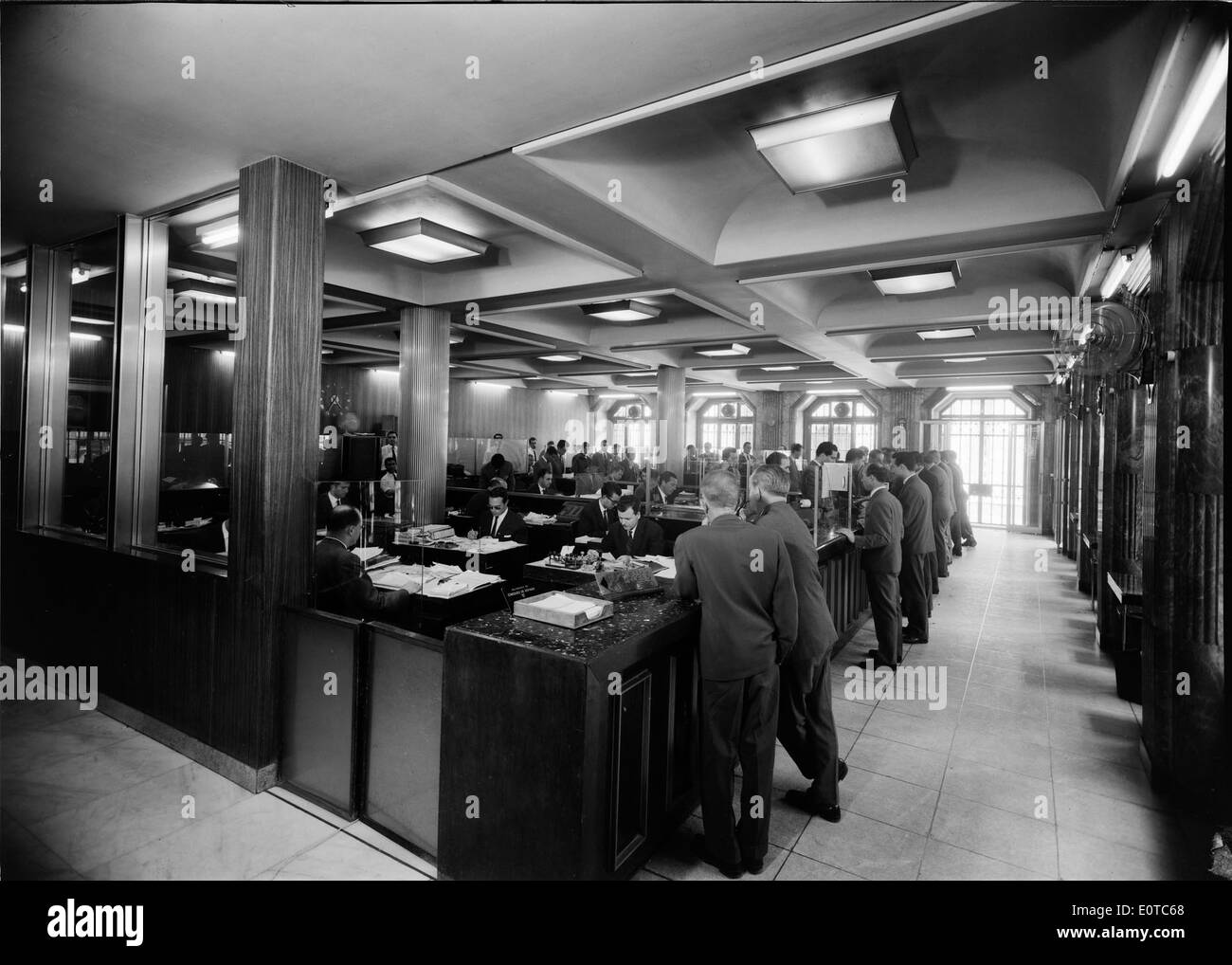 Companhia de Seguros Tagus, con sede a Lisbona, Portogallo, è una compagnia assicurativa nota per i suoi contributi al settore finanziario portoghese, che offre una gamma di servizi assicurativi. Foto Stock