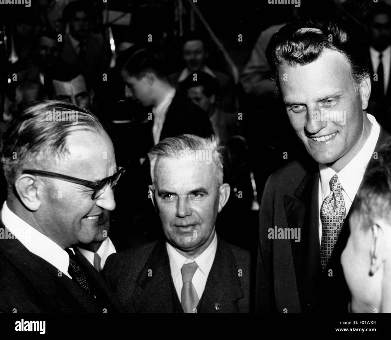 Il reverendo Billy Graham chat con Martin Niemoller Foto Stock