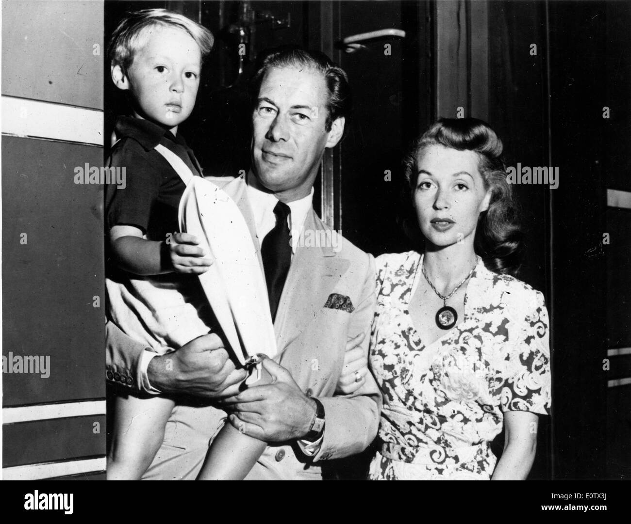 Attore Rex Harrison con Lilli Palmer e figlio Carey Foto Stock