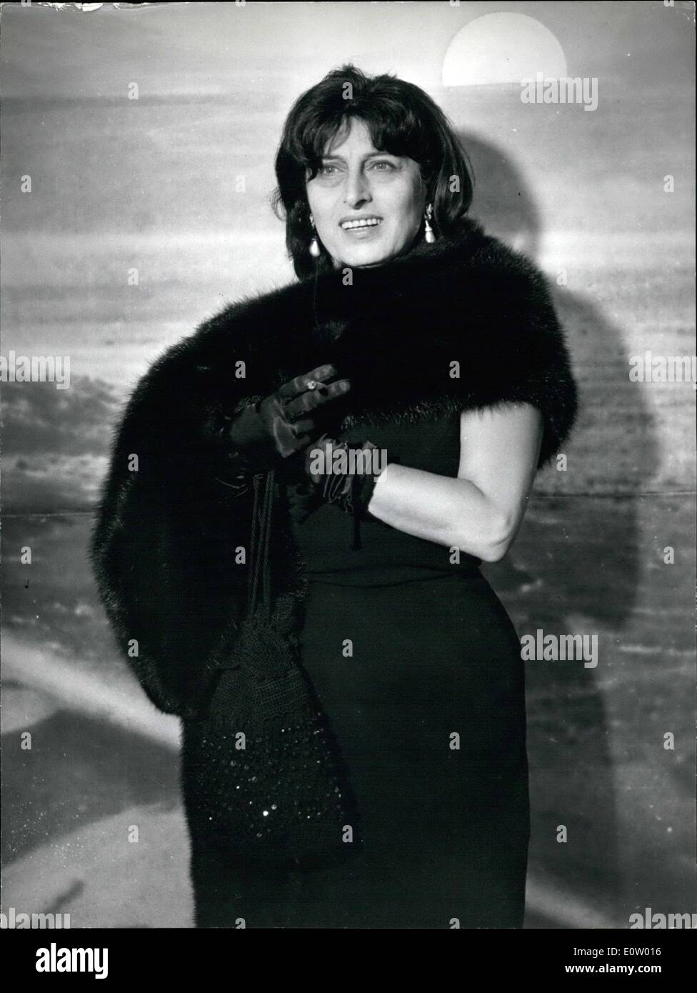 Ottobre 10, 1960 - attrice cinematografica Ana Magnani, 65, morì di cancro in una clinica di Roma stasera. L'attrice, che è diventato un simbolo del neorealismo italiano verso la fine degli anni quaranta e ha vinto il premio 1956 Academt Award per ''l'Rose Tattoo' Foto Stock