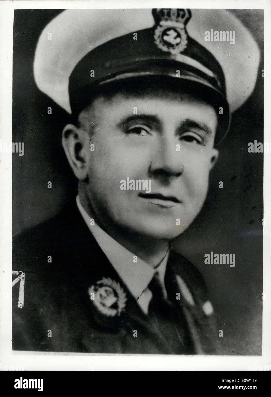 Gen. 10, 1961 - 10-1-61 Uomo nel caso di spionaggio. Henry Houghton ex maestro-at-arms nella Royal Navy. Cinque persone apparsa a prua Street ieri caricato con reati sotto la Gazzetta Secrets Act. Sono Pietro e Helen Kroger di Ruislip, Middlesex; Enrico Federico Houghton di Weymouth; Ethel Elizabeth Gee di Portland, Dorset e Gordon Arnold Lonsdale di Regent's Park. Essi erano tutti di custodia cautelare per via, la cauzione venga rifiutata. Impronte digitali dei cinque sono state dette a sono stati inviati in Canada la scorsa notte. Keystone Foto Mostra: Henry Frederick Houghton, uno degli accusati Foto Stock