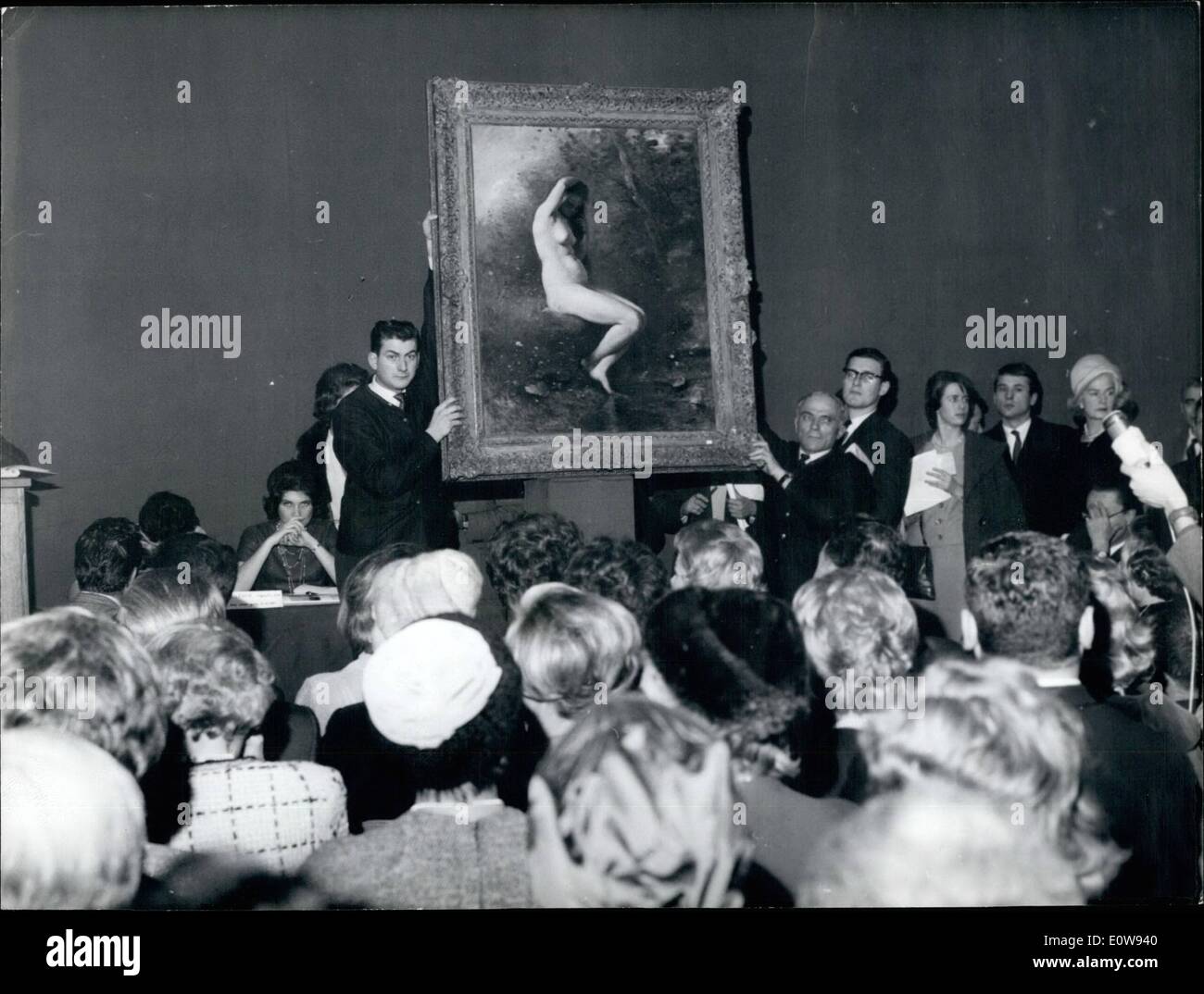 Il 12 Dic. 1961 - Corot è ''Venere la balneazione'' venduto per 0,000 corot la famosa pittura ''Venere la balneazione'' è stata venduta per 0,000 all asta Foto Stock