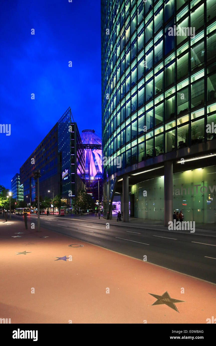 Sony Center di Potsdamer Platz Potsdamer Straße, Berlino, Germania Foto Stock