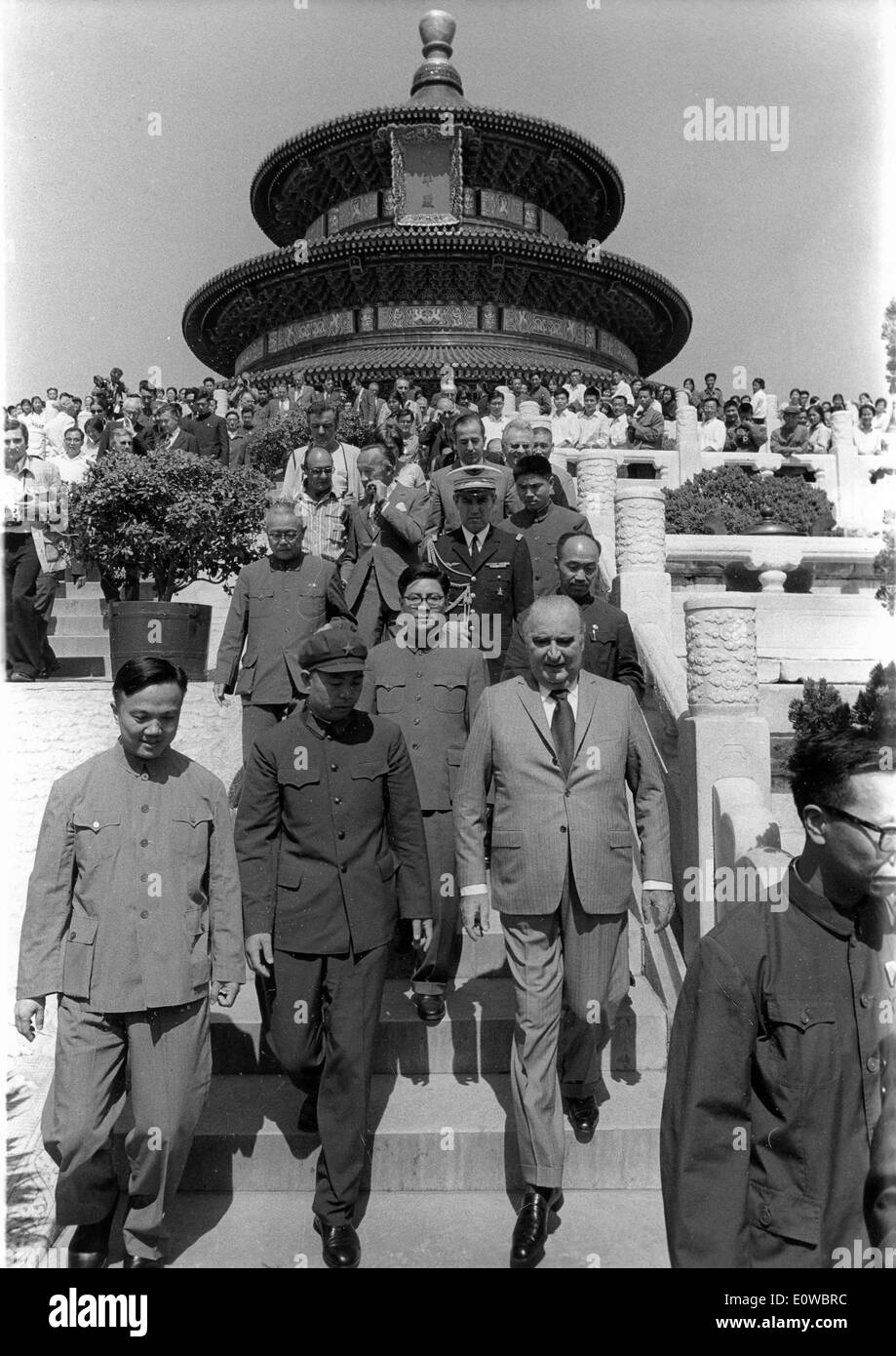 Georges Pompidou visite città imperiale Foto Stock